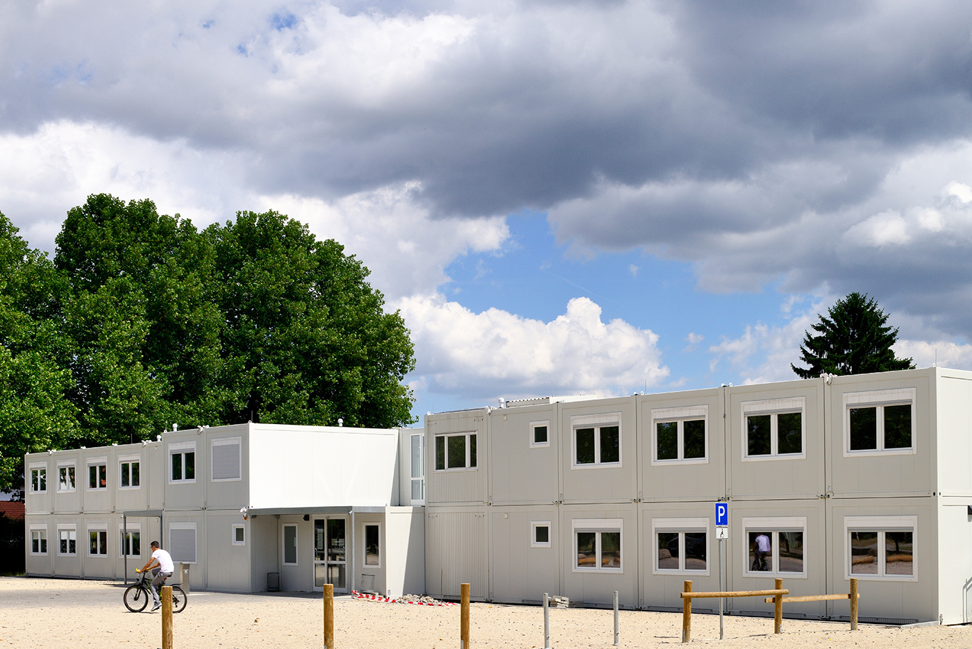 Schule, Rüsselsheim, Schulcontainer, Fassade
